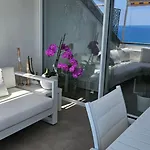 Oltre L'essenza Del Mare