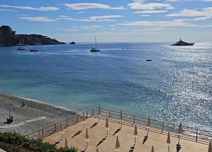 Oltre L'essenza Del Mare